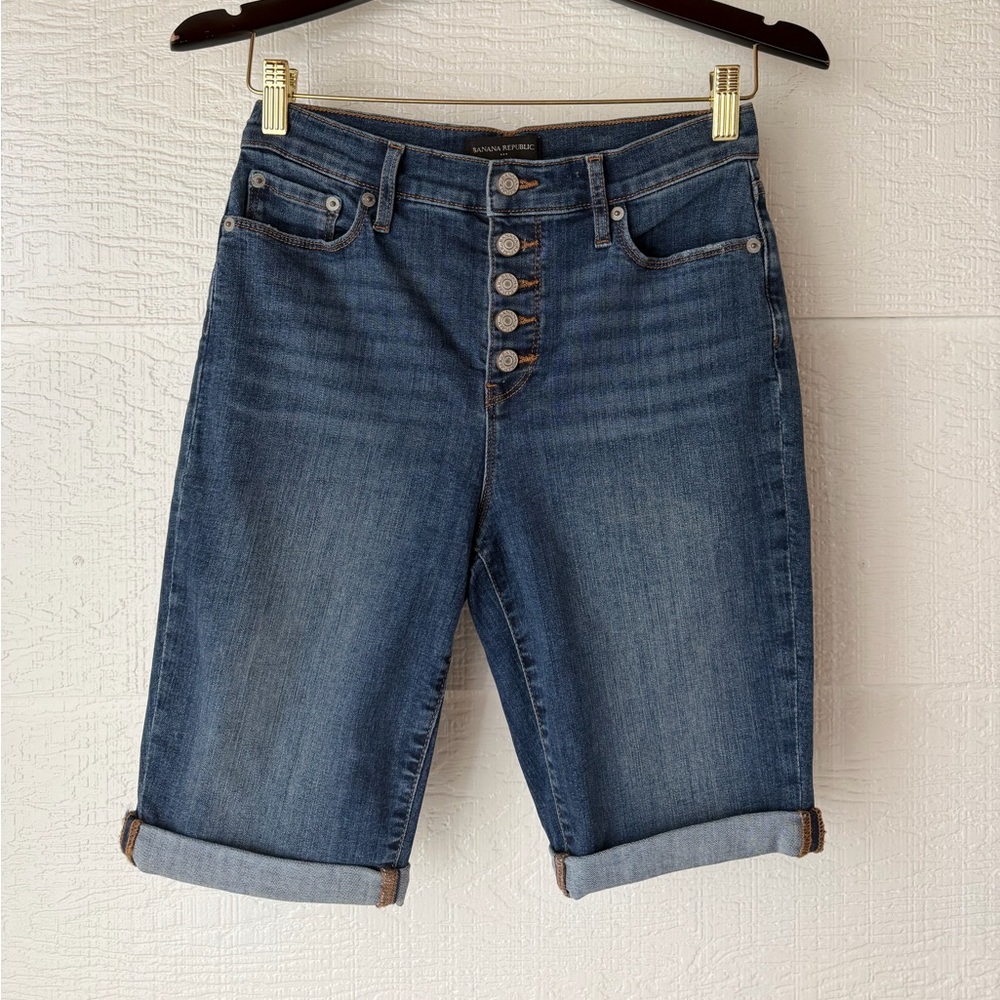 Banana Republic Button Fly Bermuda Denim Shorts Size 26